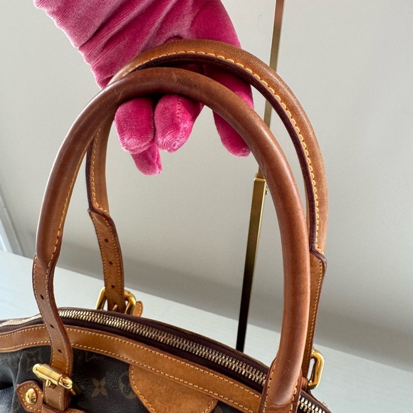 Louis Vuitton Tivoli Bag - Picture 6 of 15
